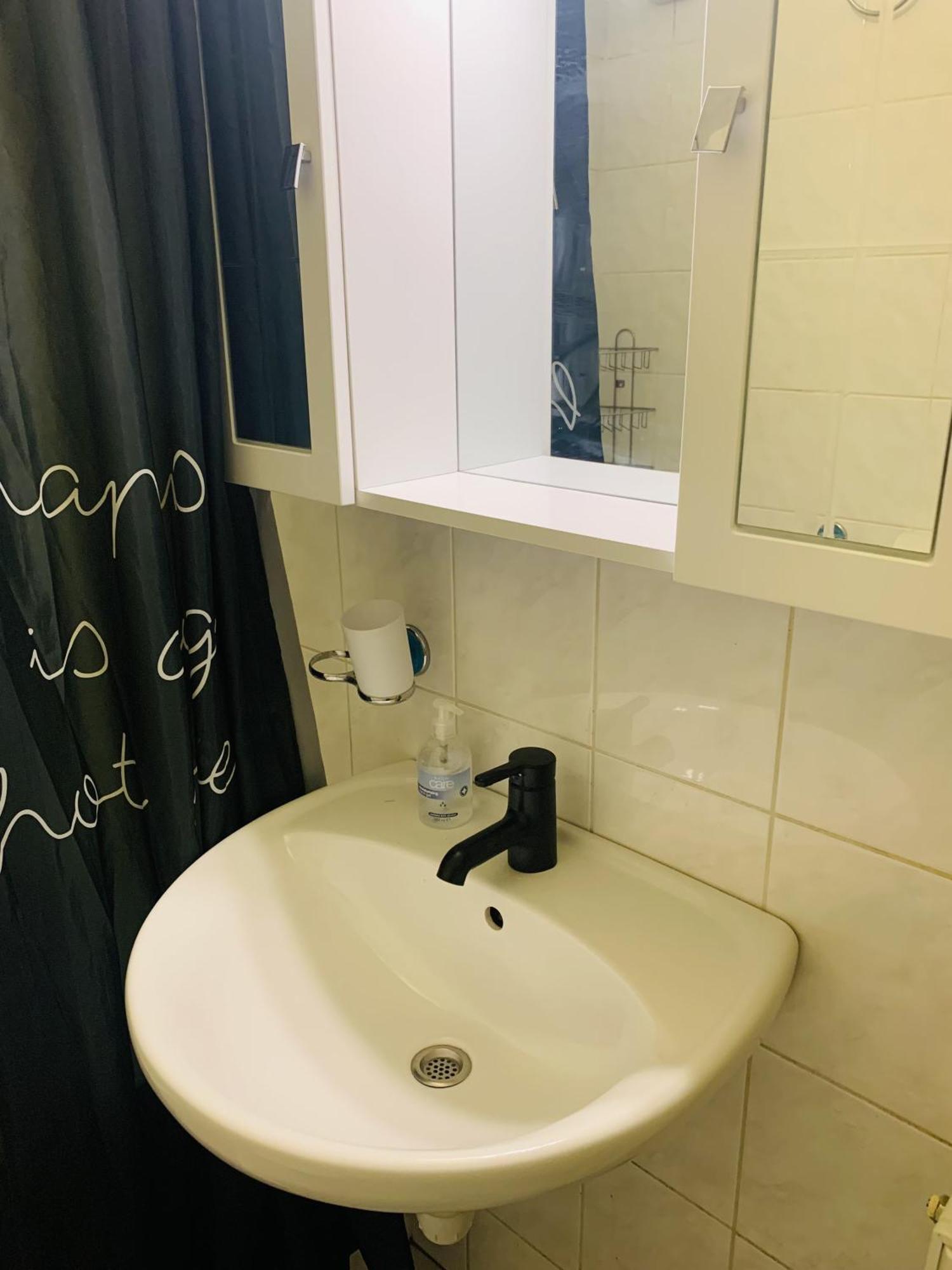 Onyx Apartment With Free Private Garage + Ac Budapest Eksteriør billede